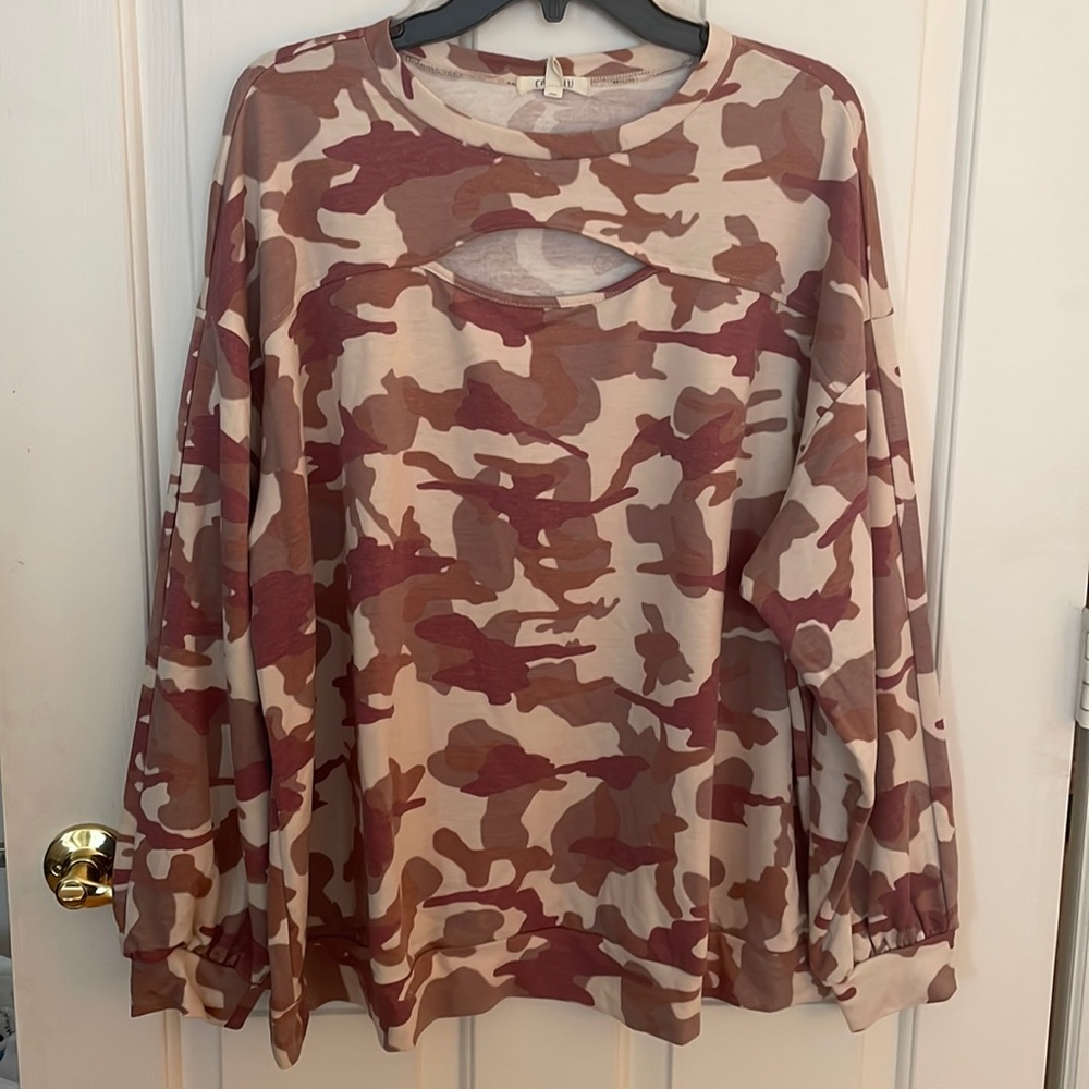 TRENDY FRENCH TERRY TOP NWT - Picture 1 of 10